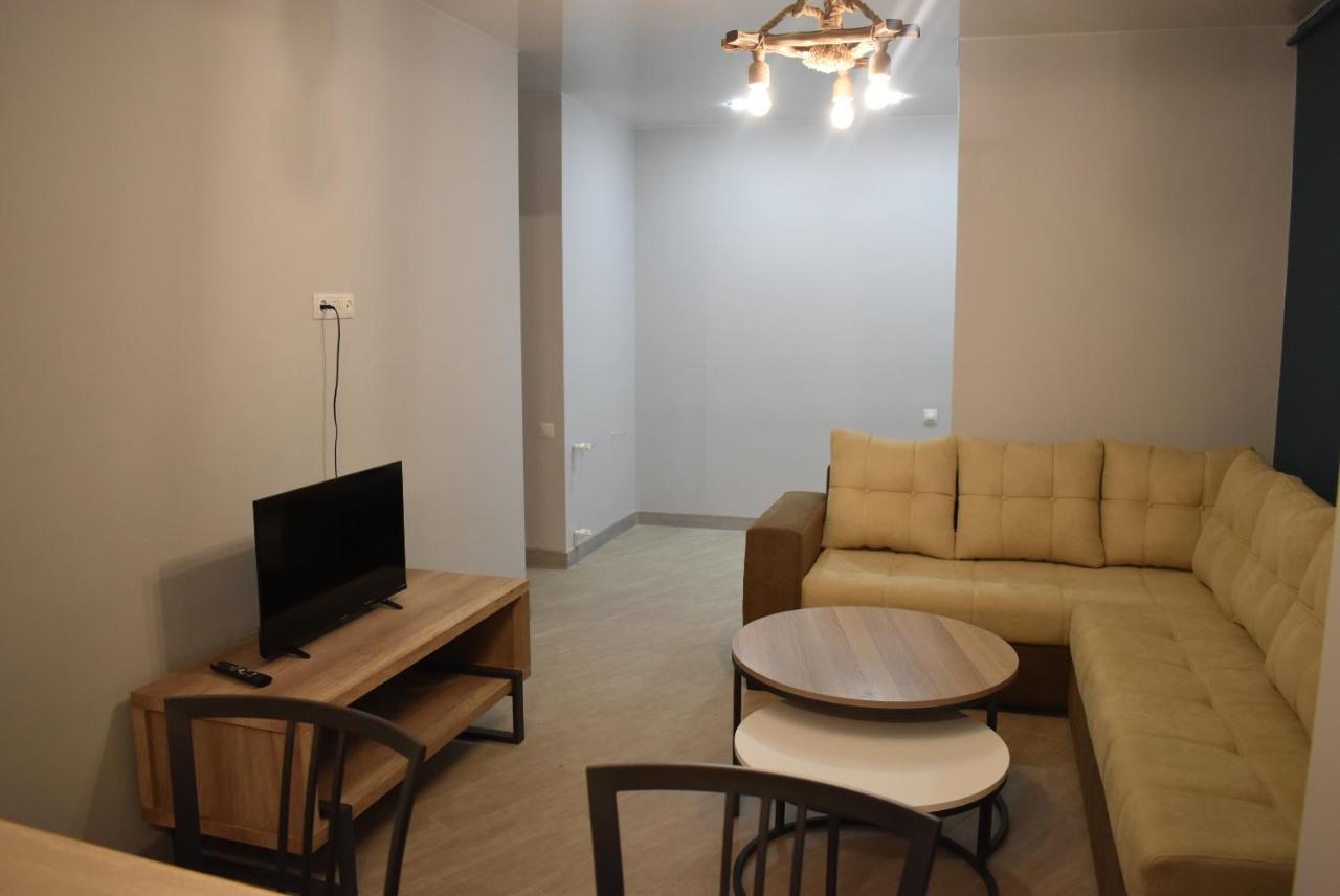 Loft Apartment In Ереван Экстерьер фото